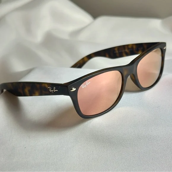 Ray-Ban New Wayfarer Sunglasses Tortoise with Copper Flash Lenses - Picture 2 of 8